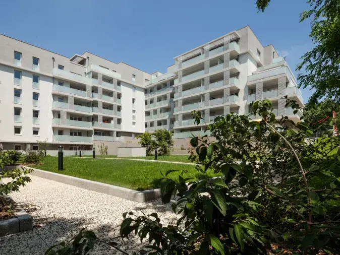 Les Allées du Fort - Bron